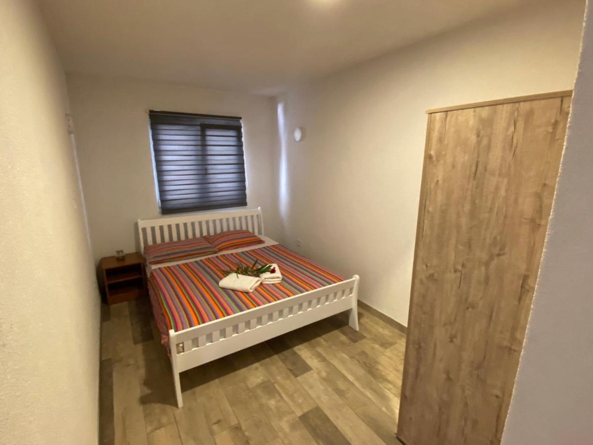 Villa Nikola Nečujam Buitenkant foto